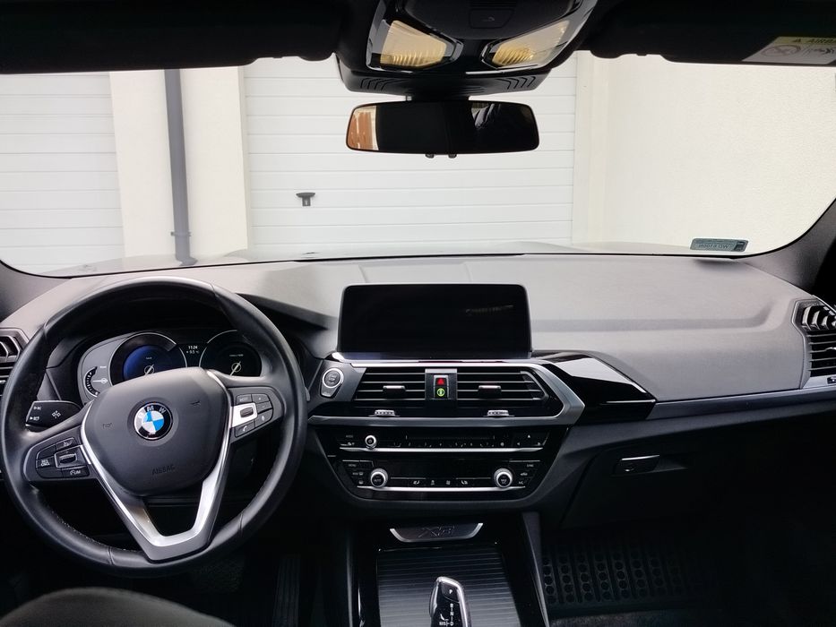 Samochód osobowy BMW X3 2019