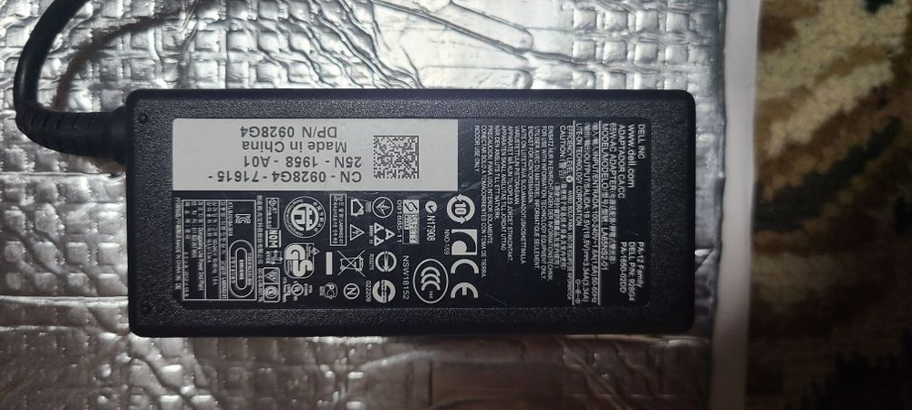 Продам блок живлення ноутбука dell, hp, Fujitsu 95 90,65,45 Вт. Оригін