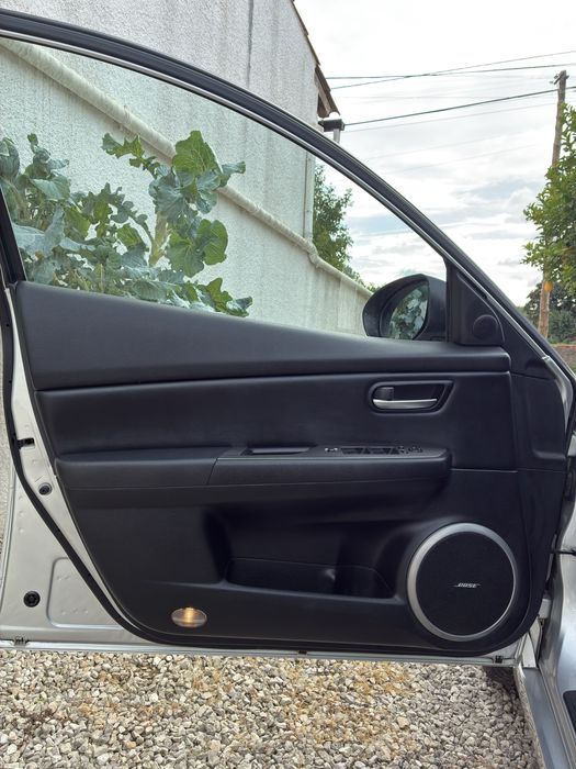 Mazda 6 SW 2.0 MZR-CD 140cv | Pele | Bose | Xenon | Teto Abrir