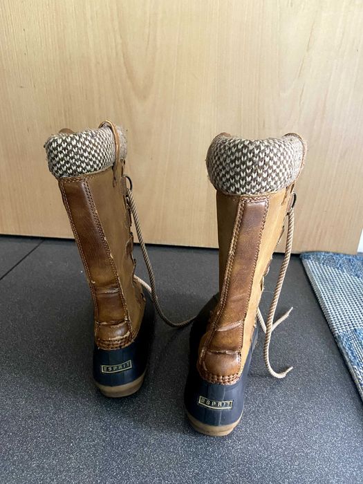 Botas de inverno Esprit em excelente estado