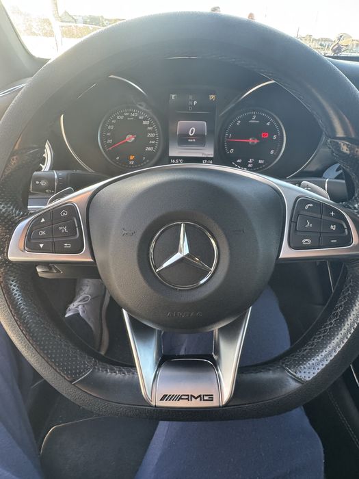 Mercedes-Benz GLC 220 AMG Pack night