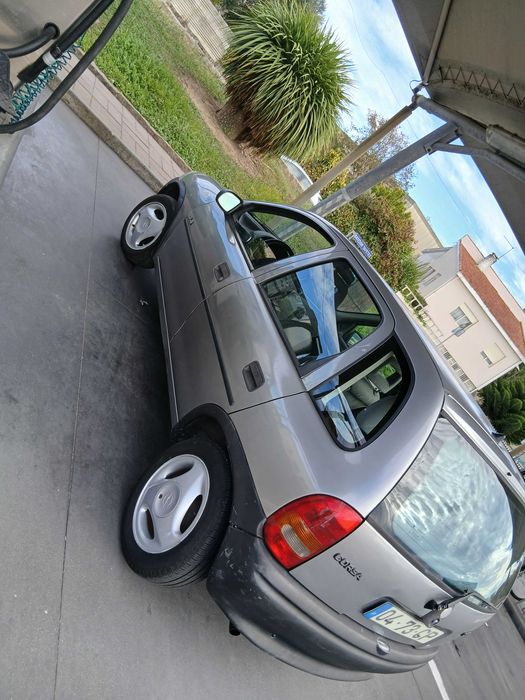 Opel Corsa B 1.2 Gasolina | 4 Pneus Novos | 800 € — photo 3