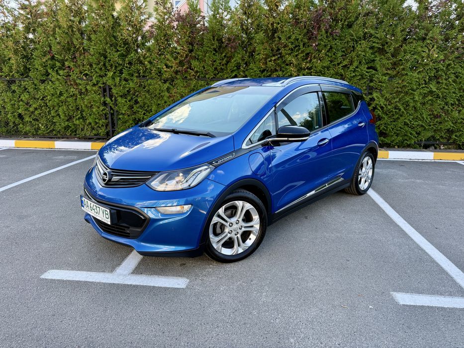 Opel Ampera-e запас ходу 400+ км! Максимальна комплектація! Ідеальний стан! Не фарбован! Київ!