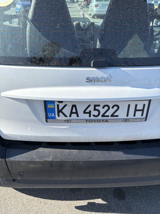 Продам свой смарт 2010 года
