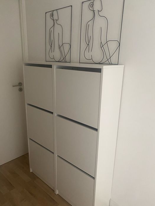 Conjunto de 2 sapateiras como novas