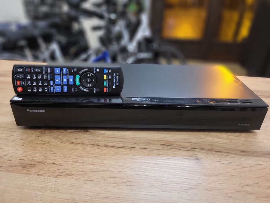#2395 Panasonic DMR-UBS70 – odtwarzacz Ultra HD Blu-ray 4K, nagrywarka HDD 500 GB