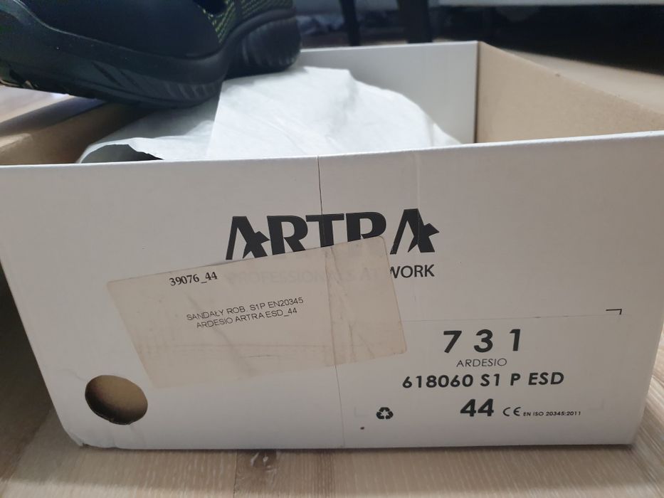 Artra Ardesio sandały robocze nowe 44