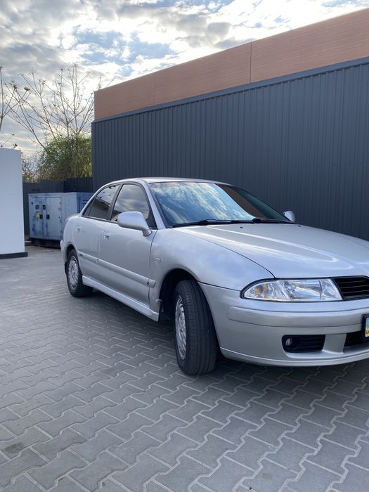Mitsubishi Carisma