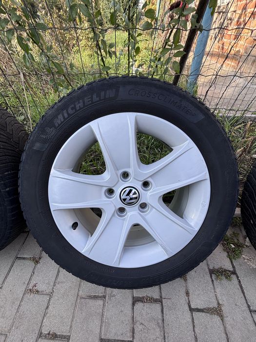Продам Колеса з гумою 205/55/р16