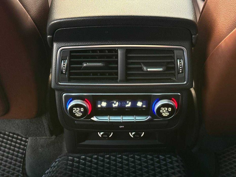 2018 Audi Q7 бенз