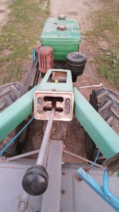 Продам мотоблок Zubr