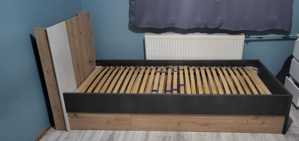 Lenart łóżko młodzieżowe jednoosobowe z kolekcji Qubic 90/200