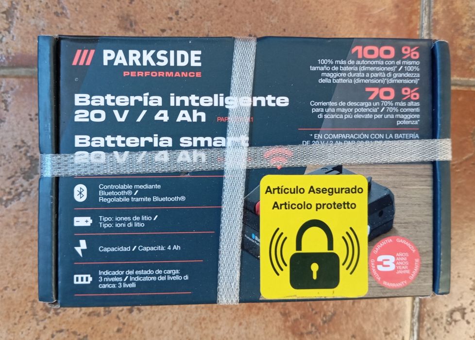 Bateria Parkside Performance 20V Smart 4Ah nova e selada
