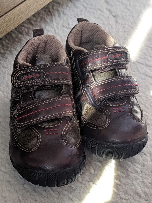 Кроссовки geox на мальчика 21 размер