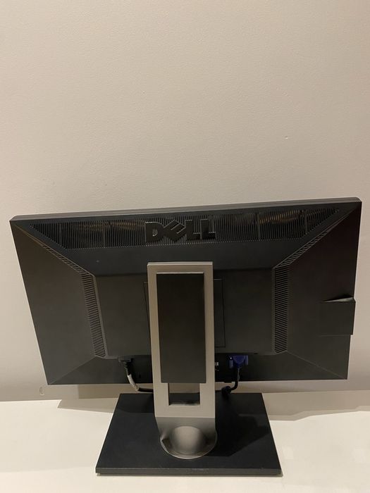 Monitor DELL około 22 cali