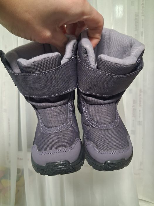 Зимове взуття дитяче quechua від decathlon 24 р