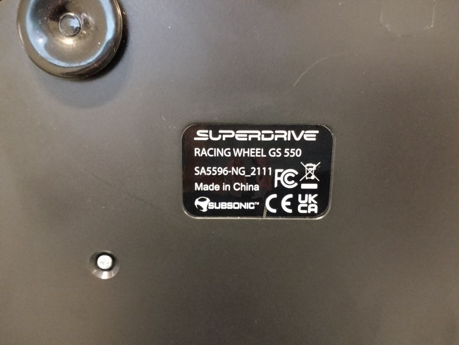 Volante PS4 com jogo