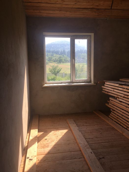 Продаж будинку с. Лоєва Надвірнянський р-н