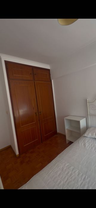 Aluga-se quarto Casal em Agualva-Cacém