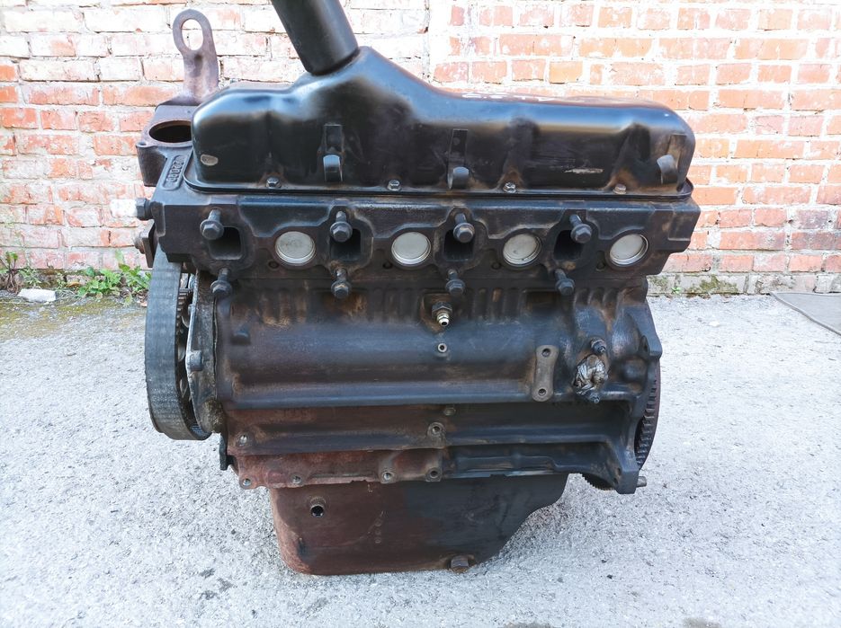 Двигатель 2.5 турбо дизель Форд Транзит двигун Ford Transit мотор