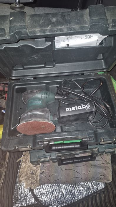 Шліфмашинка ,Метабо