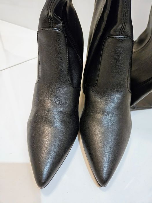 Kozaki z wysoką cholewką