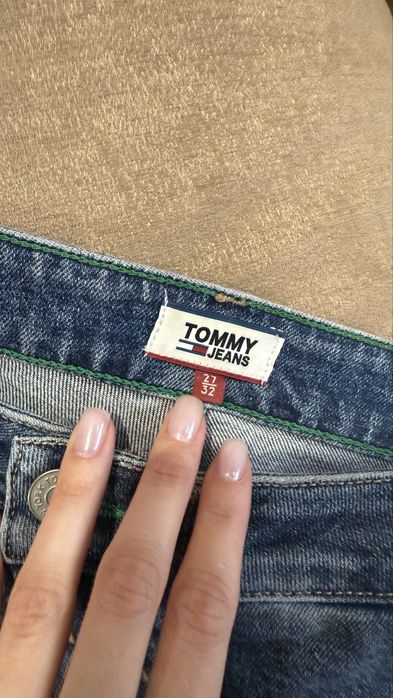 Джинси tommy jeans