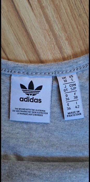 Sukienka adidas szara