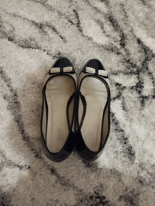 Туфлі жіночі стильні