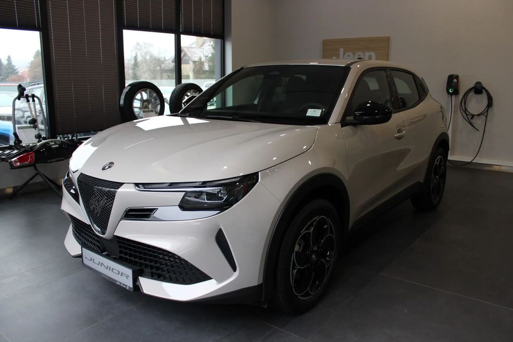 Alfa Romeo Junior