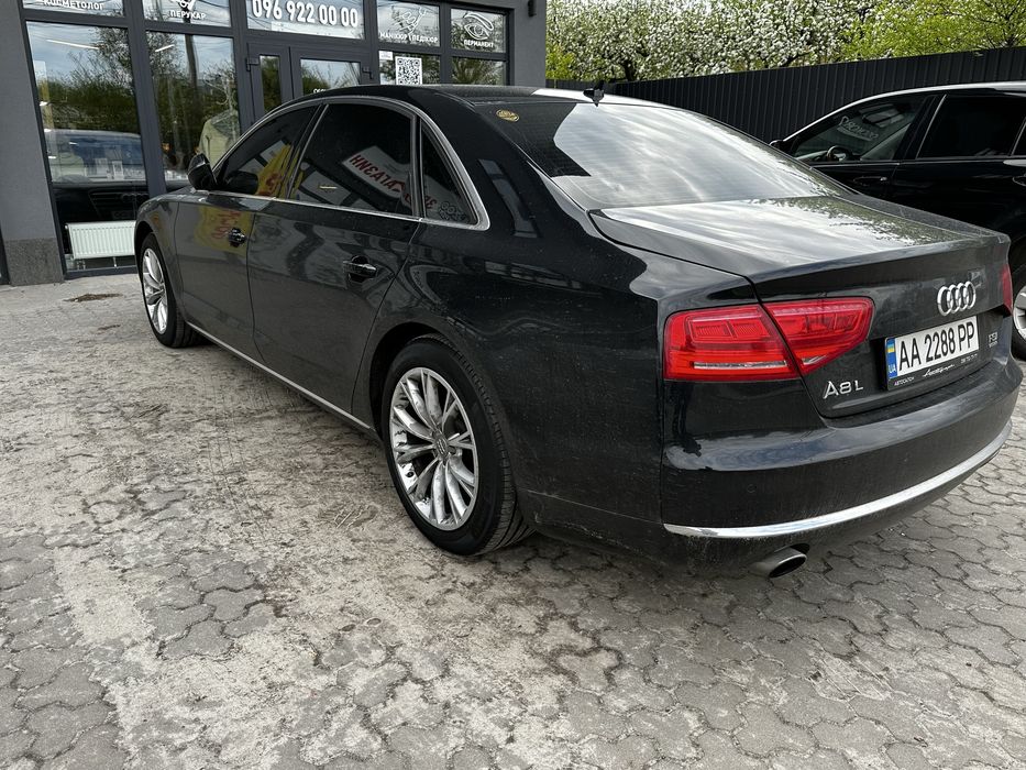 Audi A8 Long 4.2 quattro
