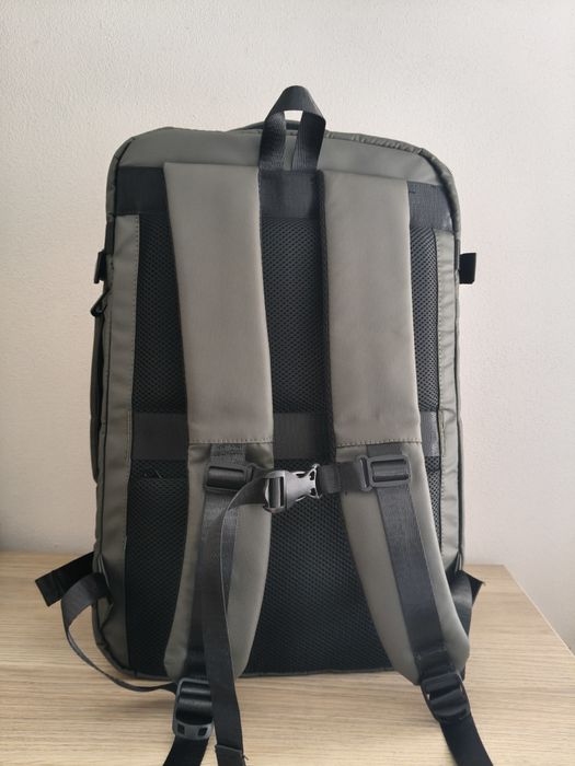 Mochila tech expansão com sistema vácuo