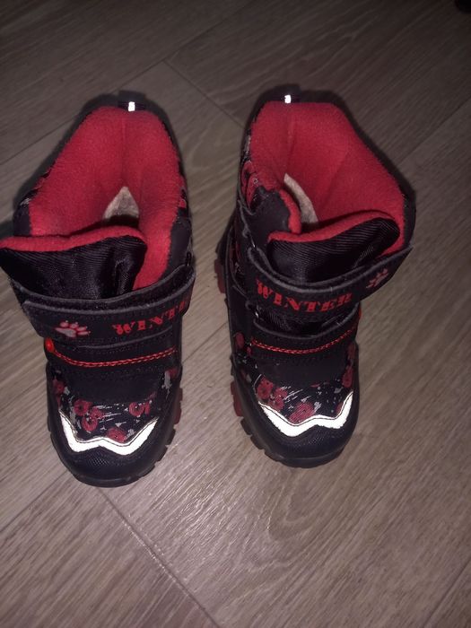 Ботинки   23  р.