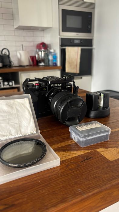 Fujifilm X-T4 + XF 16-80mm F/4.0