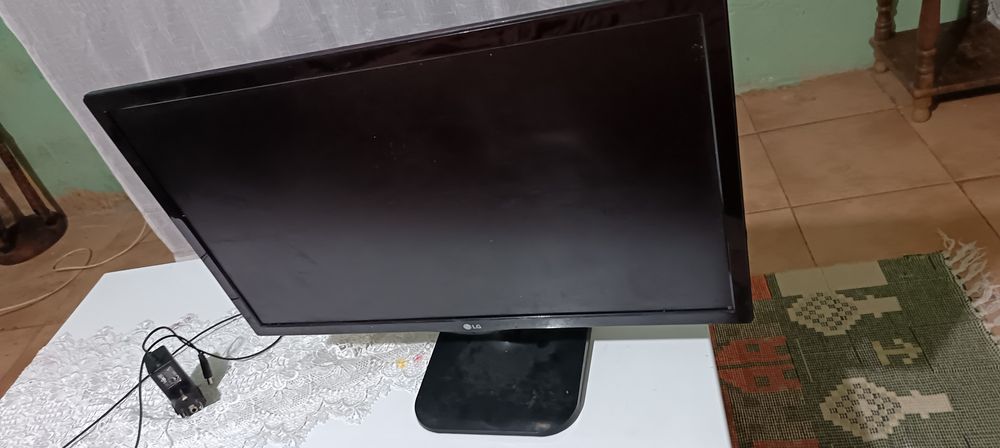 Monitor LG 24 polegadas