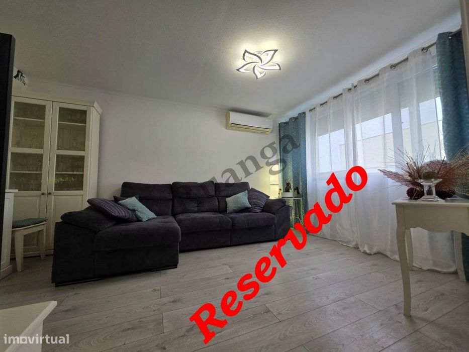 Apartamento T2 para Venda em Vila Nova de Santo André