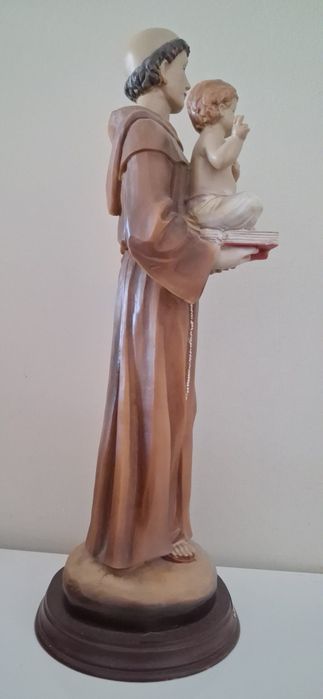 Estátua de Santo António