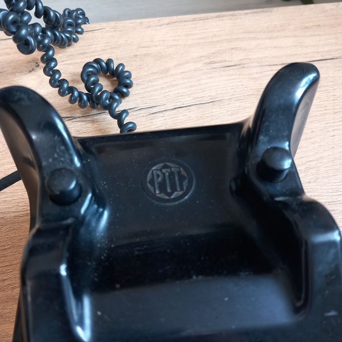 Stary telefon ericsson PTTw