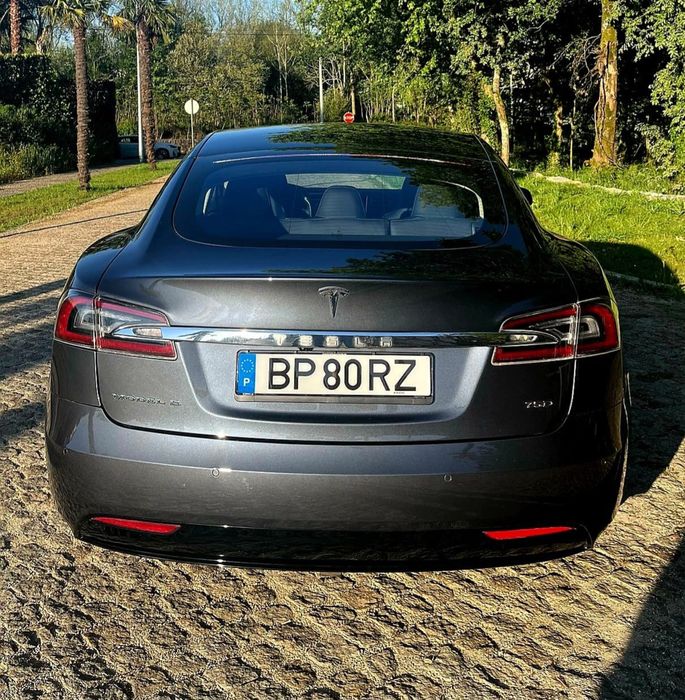 Tesla Model S 75D AWD 525cv
