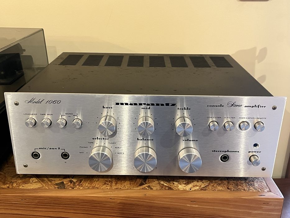 Amplificador Marantz 1060