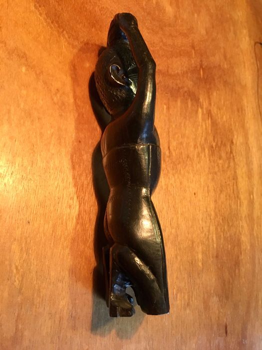 ESCULTURA MACONDE - anos 60 - 17 cm/s