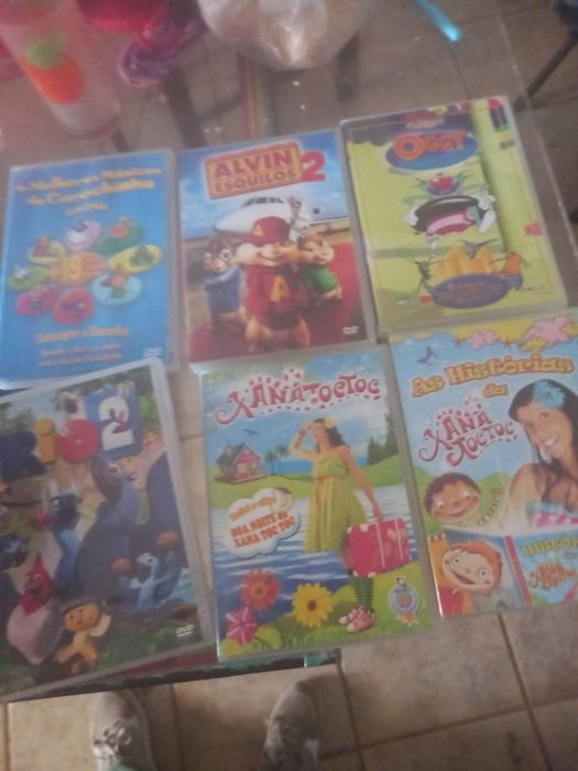 Dvd de varios desenhos