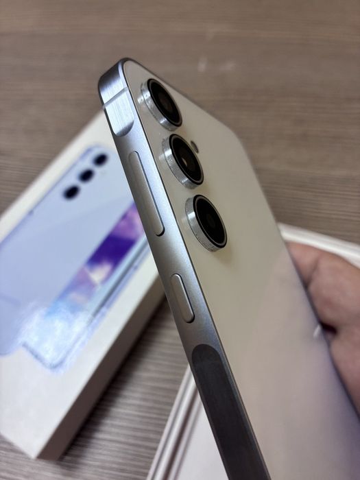 Samsung Galaxy A55 5G шикарний стан