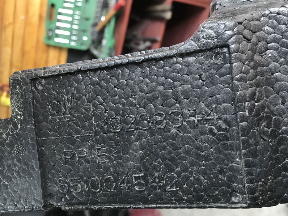 Абсорбер переднього бампера Opel Insignia 08-13р., пінопласт Інсігнія