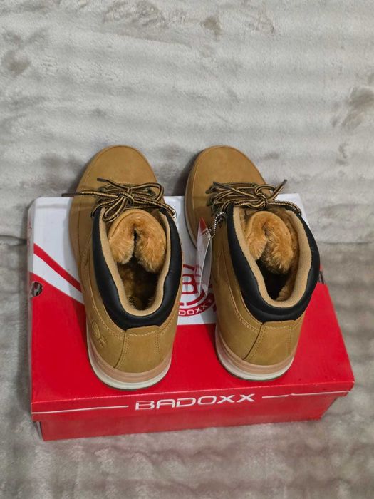 Buty zimowe Badoxx 41 nowe skórzane