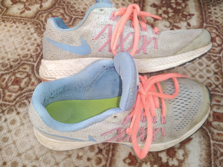 Кросівки найк універсальні 21 см стілка 33,5 розмір