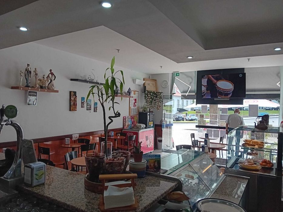 Trespasse de café / Restaurante equipado na Póvoa de Lanhoso