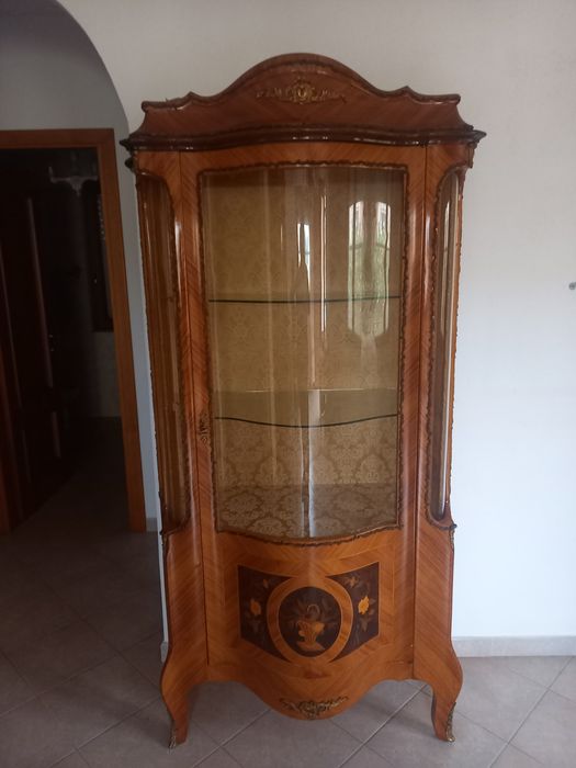 Вітрина, Сервант, Буфет.