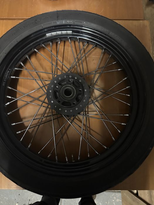 Roda 19 harley davidson frente