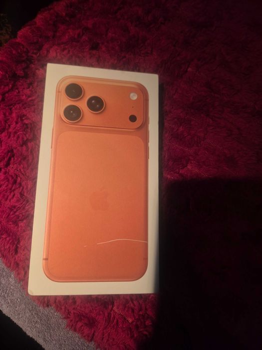 Nowy Iphone 17pro Max